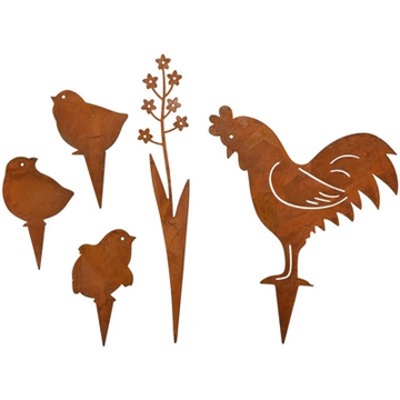 Høne med kyllinger og blomst på spyd rust